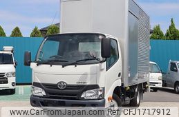 toyota dyna-truck 2017 CFJ1717912