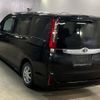 toyota noah 2016 CFJ1730261 image 2