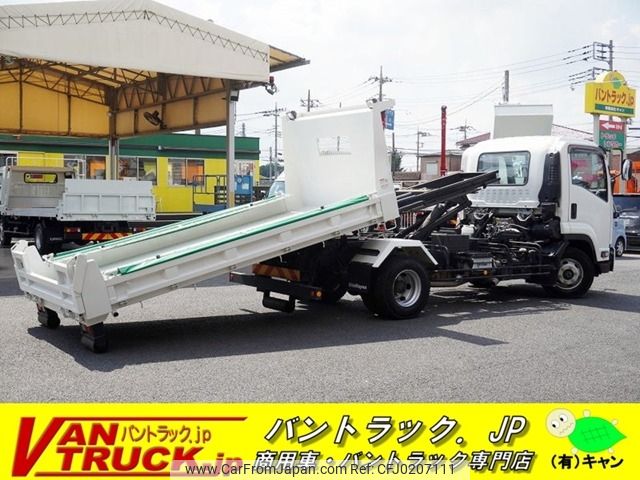 isuzu forward 2017 -ISUZU--Forward TKG-FRR90S1--FRR90-7120322---ISUZU--Forward TKG-FRR90S1--FRR90-7120322- image 1