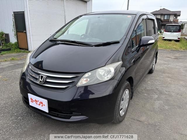 honda freed 2011 CFJ1771628 image 1