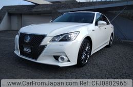 toyota crown 2014 -TOYOTA--Crown DAA-AWS210--AWS210-6072373---TOYOTA--Crown DAA-AWS210--AWS210-6072373-