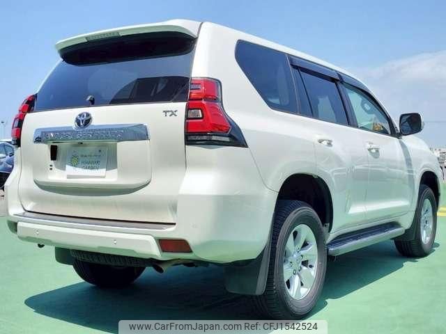 toyota land-cruiser-prado 2017 CFJ1542524 image 2