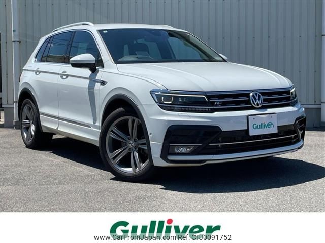 volkswagen tiguan 2018 -VOLKSWAGEN--VW Tiguan ABA-5NCZE--WVGZZZ5NZJW876288---VOLKSWAGEN--VW Tiguan ABA-5NCZE--WVGZZZ5NZJW876288- image 1