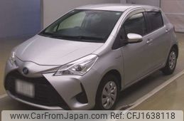 toyota vitz 2017 CFJ1638118