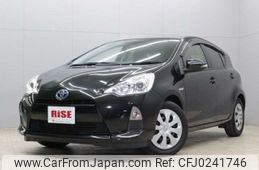 toyota aqua 2013 -TOYOTA--AQUA DAA-NHP10--NHP10-6217560---TOYOTA--AQUA DAA-NHP10--NHP10-6217560-