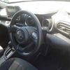 toyota yaris-cross 2023 CFJ1522318 image 8