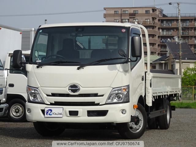 hino dutro 2023 GOO_NET_EXCHANGE_0704331A30240428W004 image 1