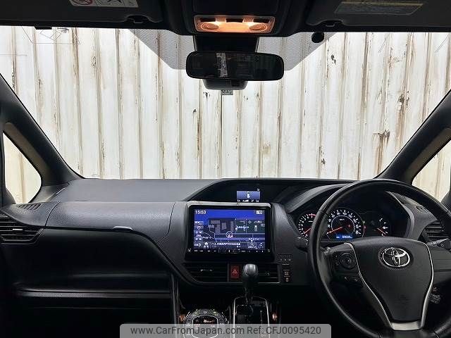 toyota voxy 2017 -TOYOTA--Voxy DBA-ZRR80W--ZRR80-0366058---TOYOTA--Voxy DBA-ZRR80W--ZRR80-0366058- image 2