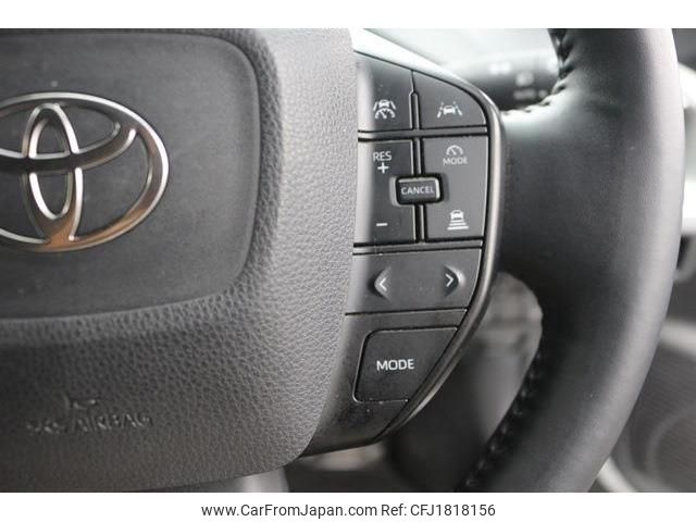 toyota prius 2024 CFJ1818156 image 2