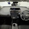 toyota prius-α 2018 -TOYOTA--Prius α DAA-ZVW41W--ZVW41-0069692---TOYOTA--Prius α DAA-ZVW41W--ZVW41-0069692- image 2