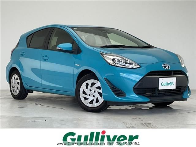 toyota aqua 2017 CFJ1902054 image 1