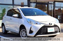toyota vitz 2018 CFJ1828636
