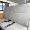 toyota regiusace-van 2005 GOO_JP_700040326930250521003 image 17