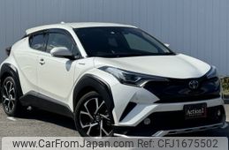 toyota c-hr 2017 CFJ1675502