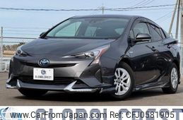 toyota prius 2017 -TOYOTA--Prius DAA-ZVW50--ZVW50-6101966---TOYOTA--Prius DAA-ZVW50--ZVW50-6101966-