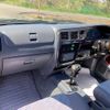 toyota hilux-sports-pick-up 2001 CFJ7416488 image 24