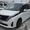 nissan serena 2023 CFJ1564110 image 6