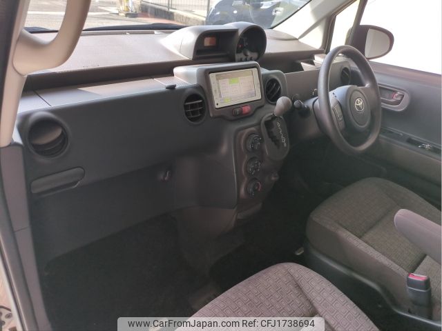 toyota porte 2013 CFJ1738694 image 2