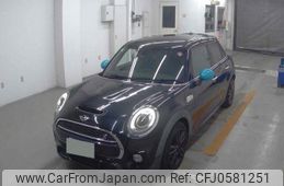 mini mini-others 2017 quick_quick_DBA-XS20_WMWXS720702E46651