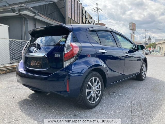 toyota aqua 2018 -TOYOTA--AQUA NHP10--NHP10-6763370---TOYOTA--AQUA NHP10--NHP10-6763370- image 2