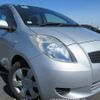 toyota vitz 2005 Y2025030025F-12 image 2