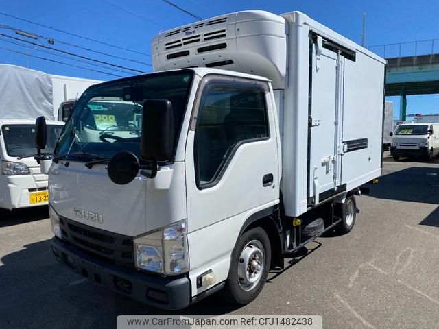 isuzu elf-truck 2016 CFJ1482438 image 1