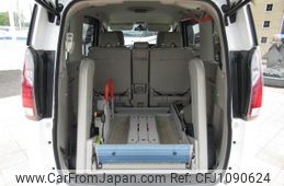 nissan serena 2019 GOO_JP_700056043930250426001