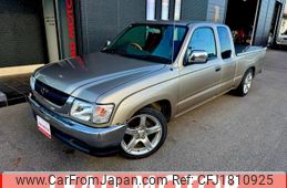 toyota hilux-sports-pick-up 2002 CFJ1810925