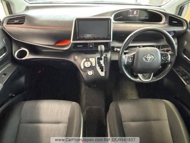 toyota sienta 2019 -TOYOTA--Sienta 6AA-NHP170G--NHP170-7190266---TOYOTA--Sienta 6AA-NHP170G--NHP170-7190266- image 2