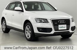 audi q5 2012 -AUDI--Audi Q5 ABA-8RCDNF--WAUZZZ8R1CA127369---AUDI--Audi Q5 ABA-8RCDNF--WAUZZZ8R1CA127369-