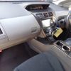 toyota prius-α 2014 -TOYOTA--Prius α DAA-ZVW40W--ZVW40-0006352---TOYOTA--Prius α DAA-ZVW40W--ZVW40-0006352- image 16