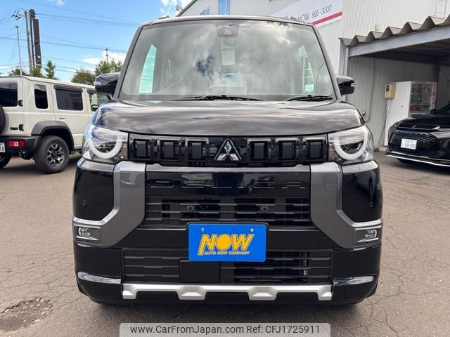 mitsubishi delica 2025 CFJ1725911 image 2