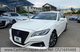 toyota crown 2018 CFJ1695488