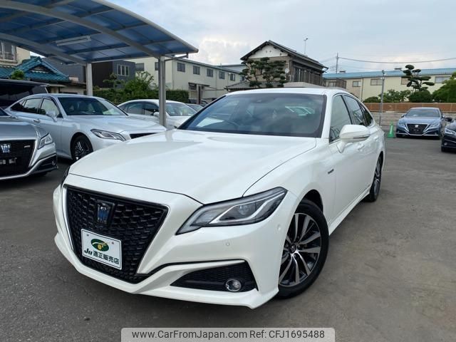 toyota crown 2018 CFJ1695488 image 1
