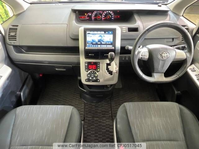 toyota noah 2013 -TOYOTA--Noah DBA-ZRR70W--ZRR70-0551665---TOYOTA--Noah DBA-ZRR70W--ZRR70-0551665- image 2