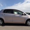 toyota vitz 2005 REALMOTOR_N2020120079HD-10 image 4