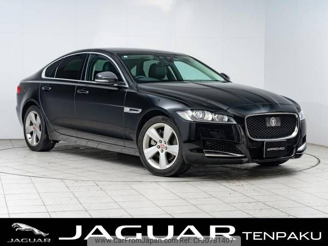 jaguar xf 2019 -JAGUAR--Jaguar XF Series DBA-JB2XC--SAJBB4AX4KCY77261---JAGUAR--Jaguar XF Series DBA-JB2XC--SAJBB4AX4KCY77261- image 1