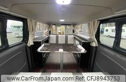 nissan nv350-caravan-van 2012 GOO_JP_700080439730230904001