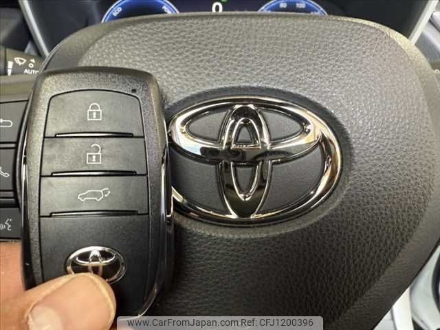 toyota corolla-cross 2024 -TOYOTA--Corolla Cross 6AA-ZVG13--ZVG13-1062***---TOYOTA--Corolla Cross 6AA-ZVG13--ZVG13-1062***- image 2