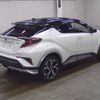 toyota c-hr 2017 quick_quick_DAA-ZYX10_ZYX10-2090757 image 2
