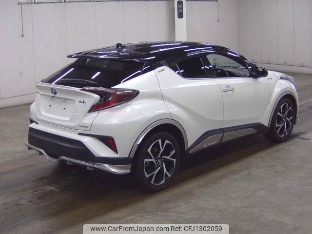 toyota c-hr 2017 quick_quick_DAA-ZYX10_ZYX10-2090757 image 2