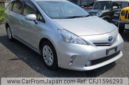 toyota prius-α 2014 CFJ1596293