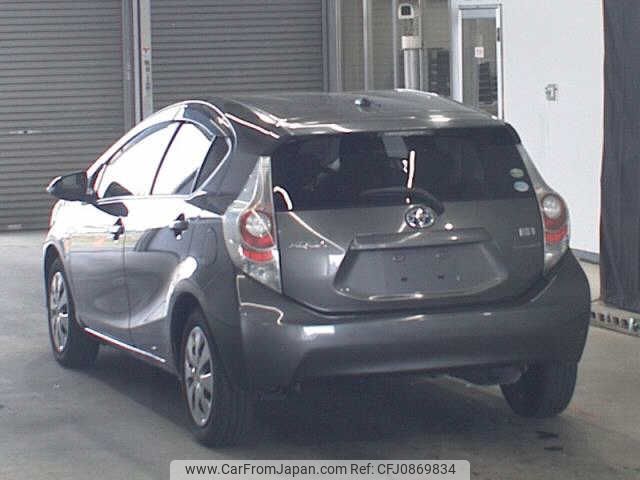 toyota aqua 2012 -TOYOTA--AQUA NHP10-6101004---TOYOTA--AQUA NHP10-6101004- image 2