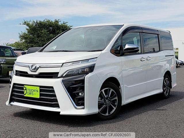 toyota voxy 2018 -TOYOTA--Voxy DBA-ZRR80W--ZRR80-0481569---TOYOTA--Voxy DBA-ZRR80W--ZRR80-0481569- image 1