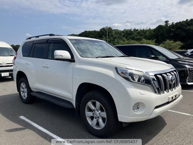 toyota land-cruiser-prado 2016 quick_quick_LDA-GDJ150W_GDJ150-0013296 image 1