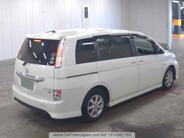 toyota isis 2014 CFJ1682763 image 2