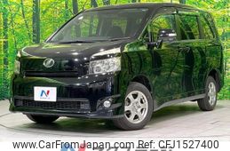 toyota voxy 2009 CFJ1527400
