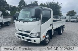 hino dutro 2017 GOO_NET_EXCHANGE_0404019A30240821W001