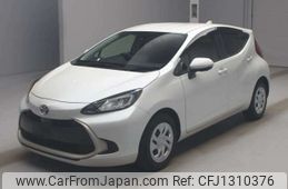 toyota aqua 2022 -TOYOTA--AQUA 6AA-MXPK11--MXPK11-2069279---TOYOTA--AQUA 6AA-MXPK11--MXPK11-2069279-
