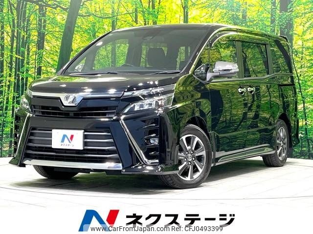 toyota voxy 2017 -TOYOTA--Voxy DBA-ZRR80W--ZRR80-0369740---TOYOTA--Voxy DBA-ZRR80W--ZRR80-0369740- image 1